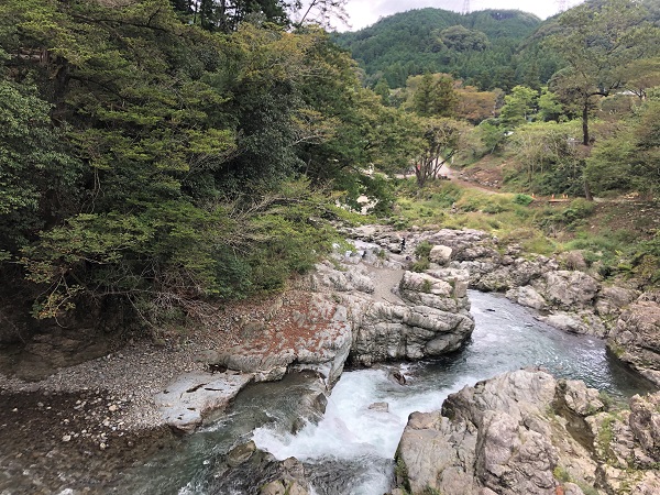 秋川渓谷 瀬音の湯で温泉 森林浴 東京と思えない自然の中でデトックス
